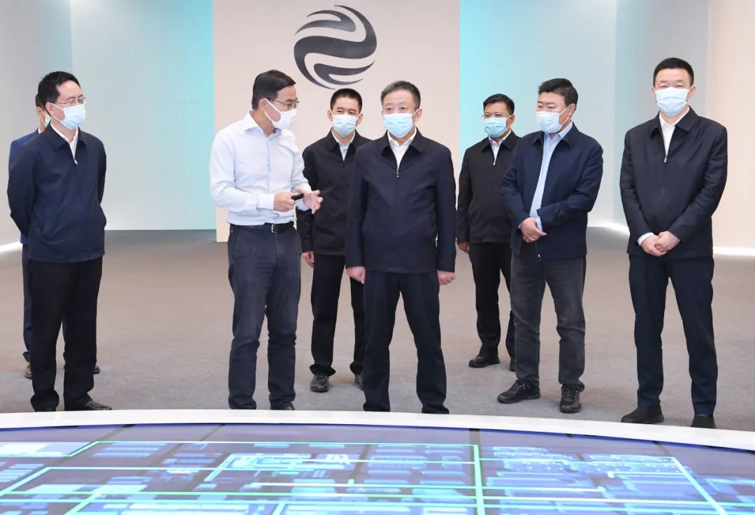 内蒙古自治区党委书记孙绍骋调研远景鄂尔多斯零碳产业园