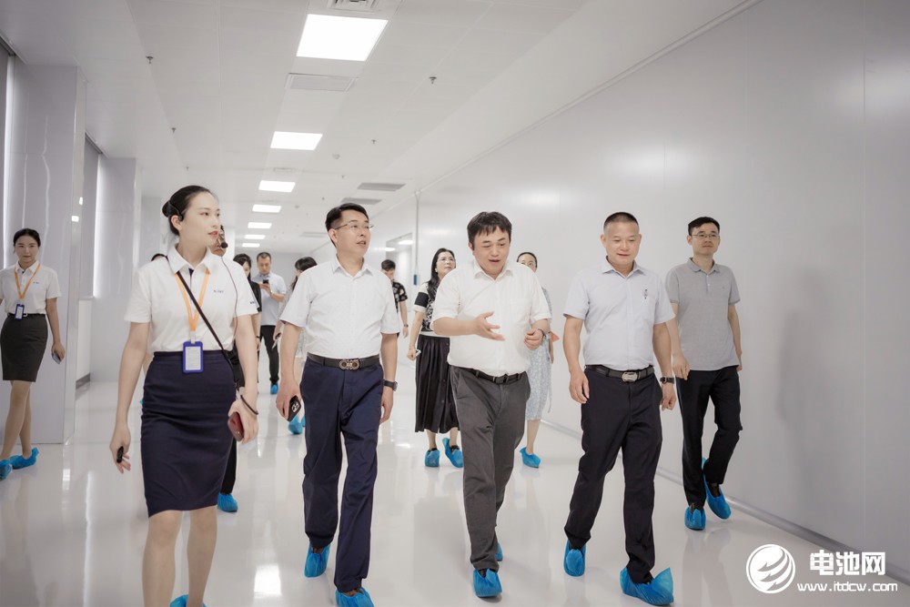风口与风险并存，电池新能源行业企业下一步如何走？