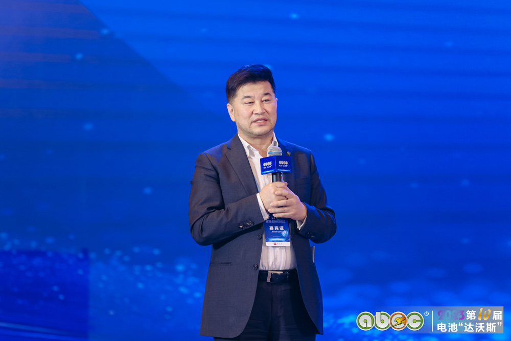 中俄新能源材料技术研究院院长  王庆生
