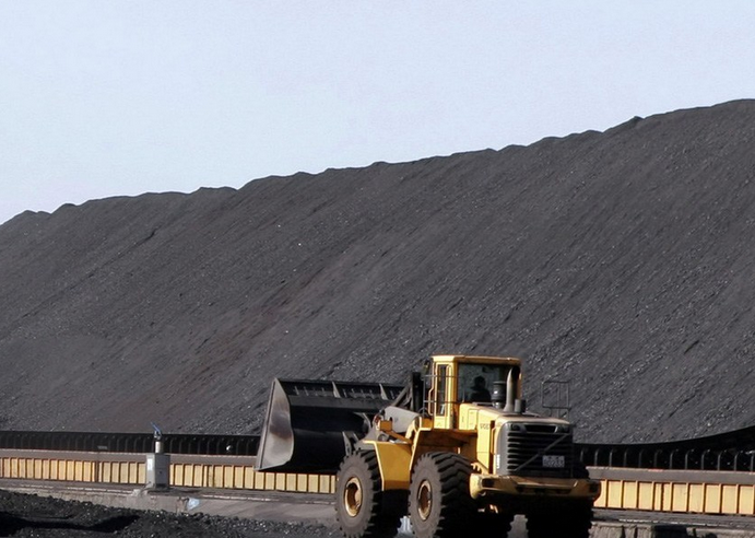 煤炭业负债逼近4万亿 东中部部分企业风险凸显