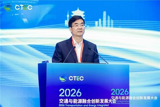 全国充电设施数量总量突破2300万台 顶层设计推动新能源重卡规模化发展