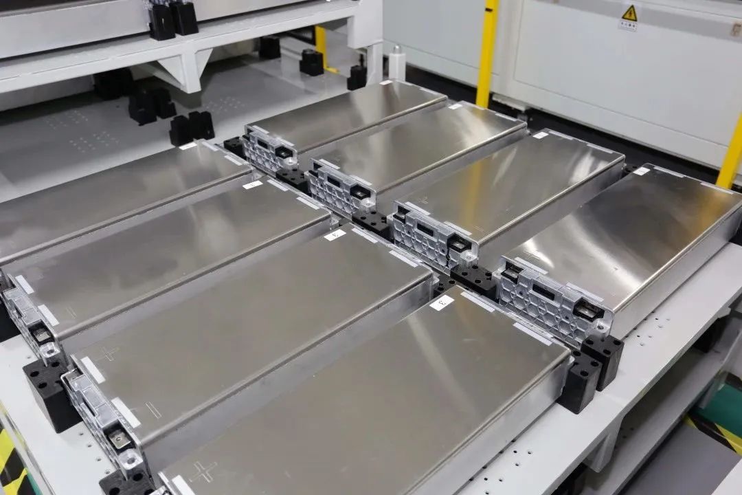 1680397723774694 (1).jpg