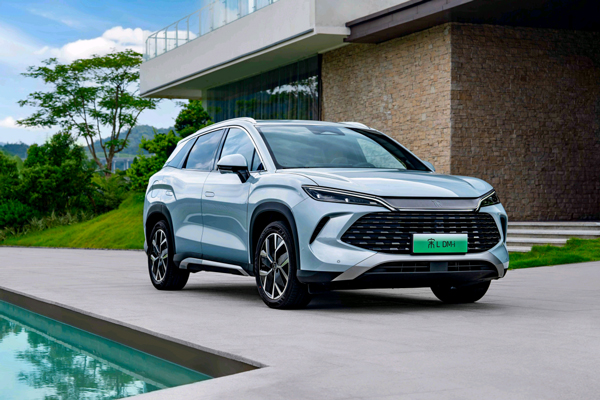 13.58万元起售！更懂中国人的SUV！比亚迪宋家族双王炸齐发