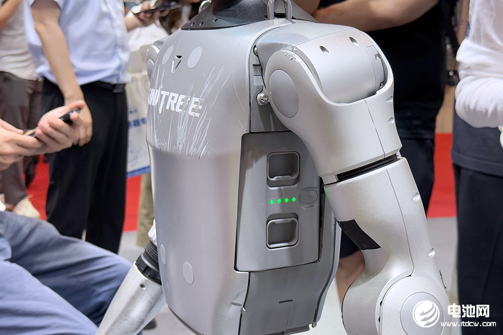 人形机器人 人形机器人