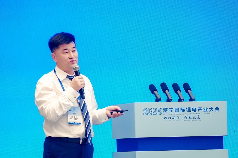 俄罗斯-圣理工大学教授/中俄新能源材料技术研究院院长王庆生 俄罗斯-圣理工大学教授/中俄新能源材料技术研究院院长王庆生